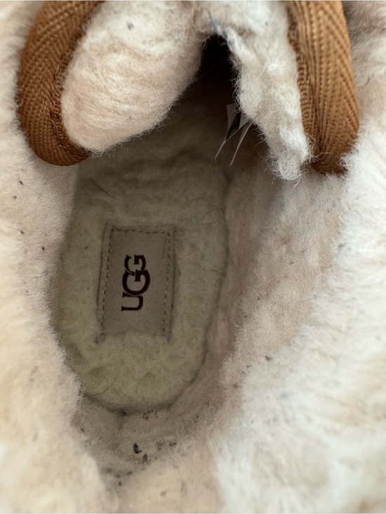 UGG Neumel Suede Chukka Ankle Sheepskin Lined Boots Brown Mens